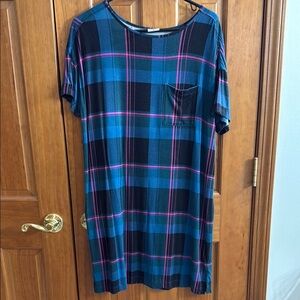 SOMA Blue and Pink Plaid T-Shirt night gown